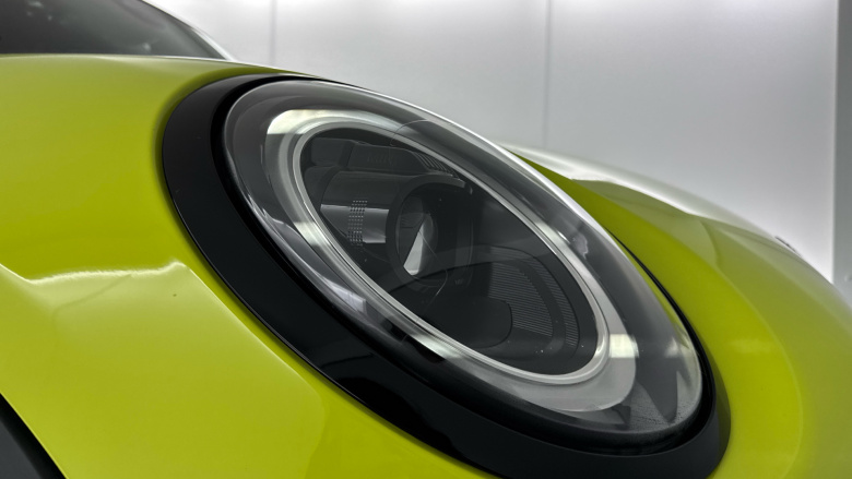 MINI Hatchback 1.5 Cooper Exclusive 5dr Auto Petrol Hatchback